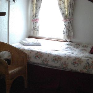 Budget Single Room